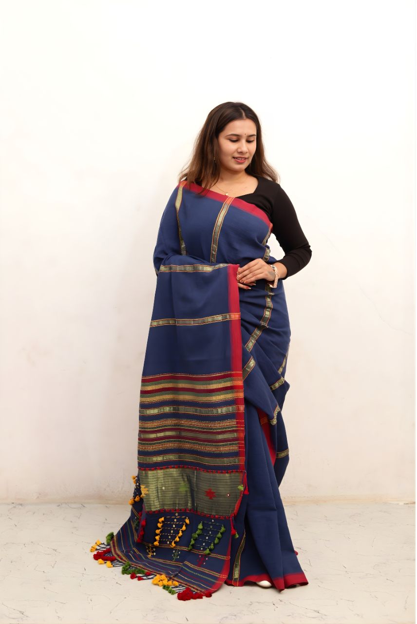 Premium Kala Cotton Handwoven Indigo Saree